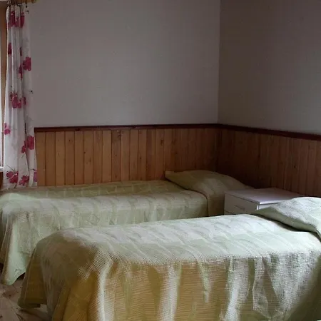 Konukevi Putikon Hovi *