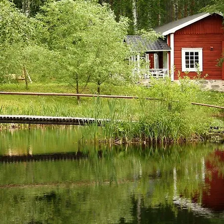 Putikon Hovi Konukevi *