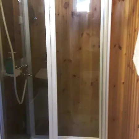 Putikon Hovi Konukevi *